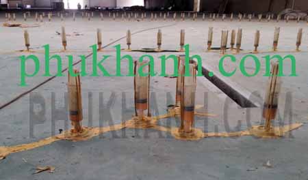 xu-ly-nut-be-tong-san-nha-may-det-kim-dong-phuong